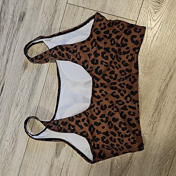 Cheetah bikini top sz L - Picture 2 of 4
